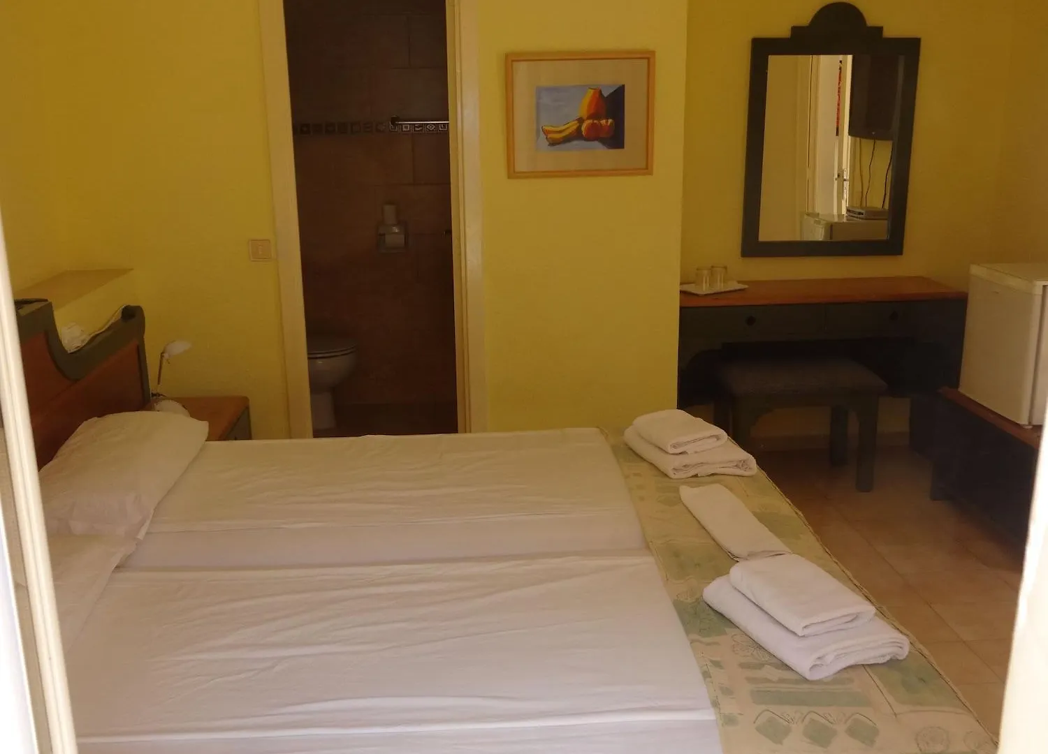 Hostal Amistad Paguera Hotel