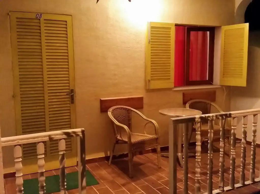 Hostal Amistad Paguera